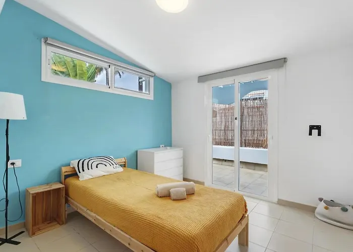 Child-friendly, 3-bedroom With Garden Near The Aqualand Адехе