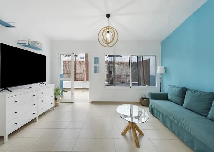 Child-friendly, 3-bedroom With Garden Near The Aqualand Адехе