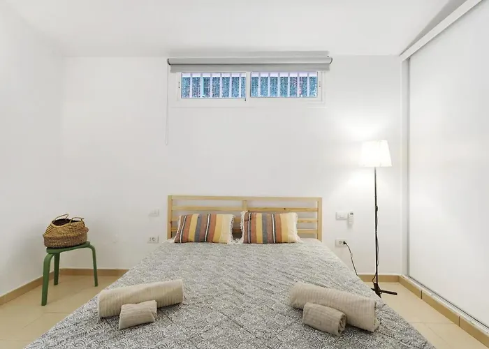 Апартаменти Child-friendly, 3-bedroom With Garden Near The Aqualand *