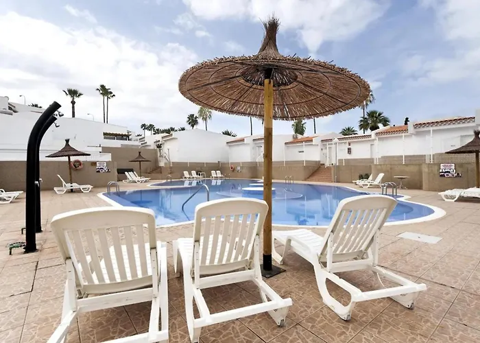 Child-friendly, 3-bedroom With Garden Near The Aqualand Costa Adeje (Tenerife)